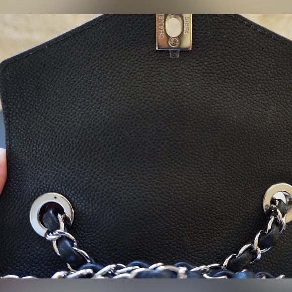 CHANEL Chevron V Stitch Chain Shoulder Bag Leather Black - Picture 7 of 14